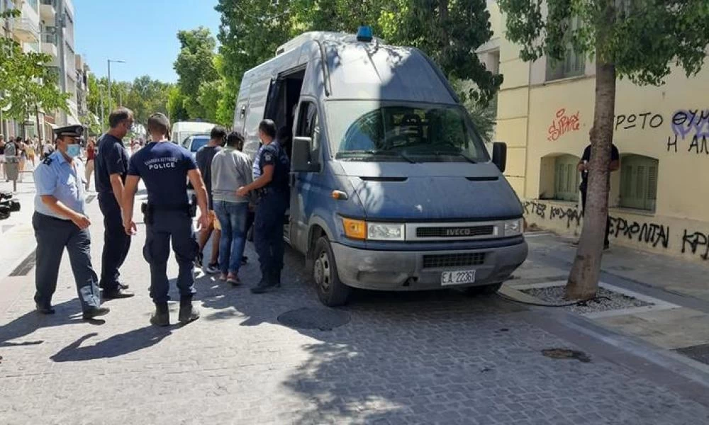 Ανά 6αδες οι απολογίες των 22 για την αιματηρή συμπλοκή στη Μεσαρά